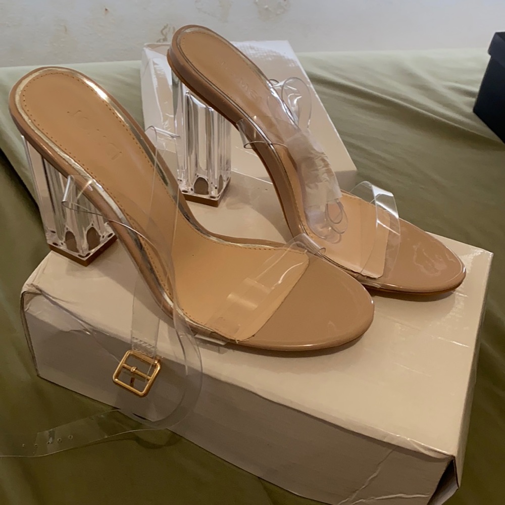 Hot Heel’s